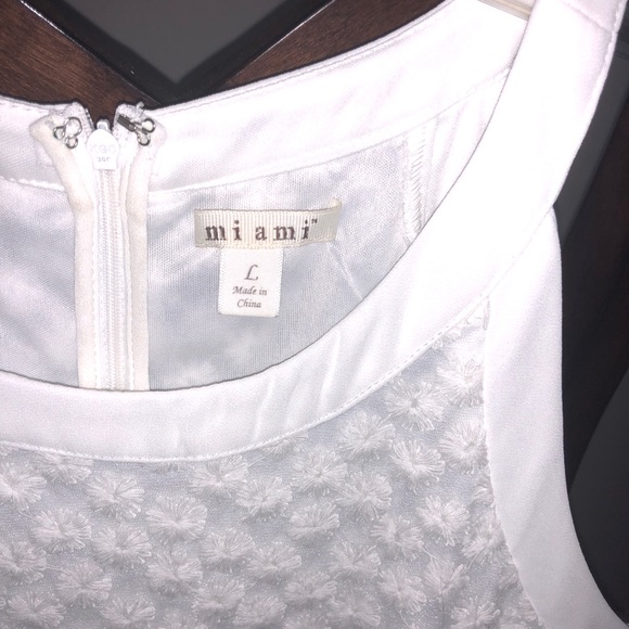 FRANCESCA’S white dress - Picture 4 of 8